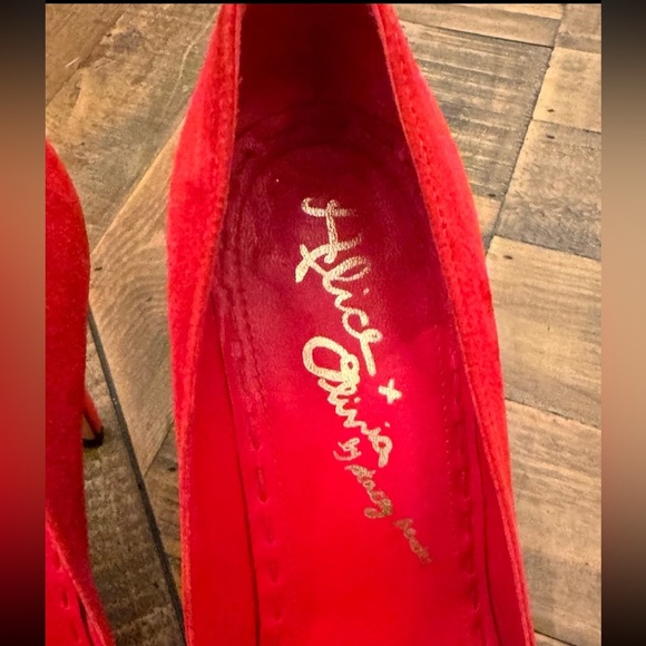 Alice + Olivia Red Suede Heels- Size 8 - Picture 4 of 5